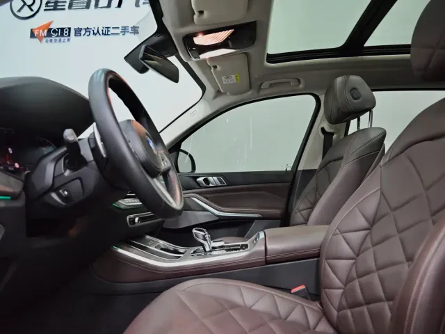 BMW X5 — Фото автомобиля 7