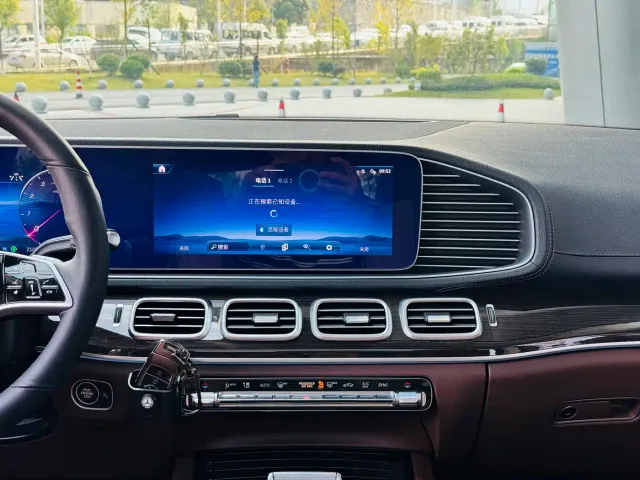 Mercedes-Benz GLE-Class — Фото автомобиля 19