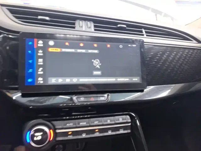 Dongfeng Fengshen AX7 — Фото автомобиля 8