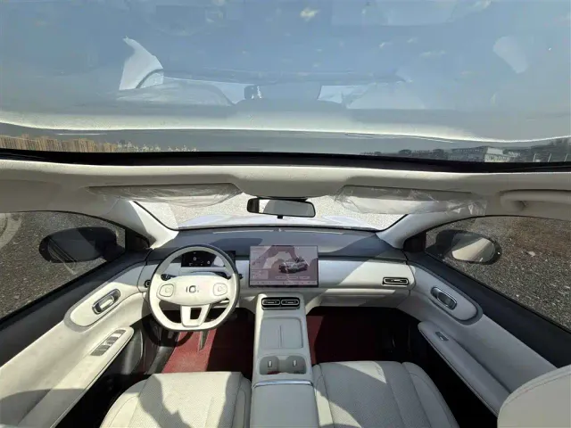Changan Qiyuan Q05 — Фото автомобиля 10
