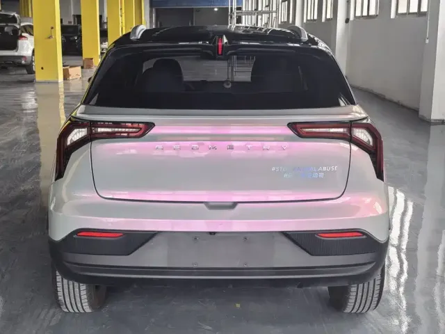 Geely Geometry E Firefly — Фото автомобиля 13