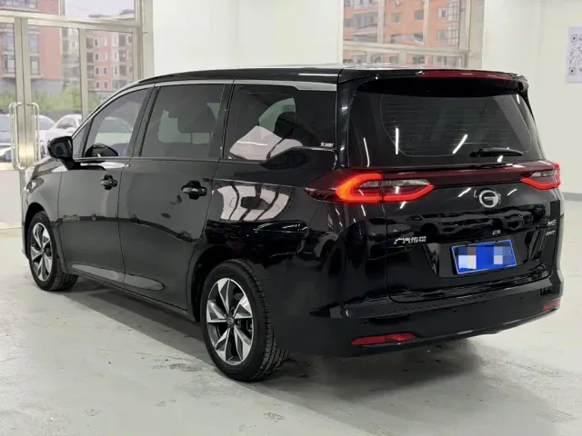 GAC Trumpchi M6 — Фото автомобиля 5