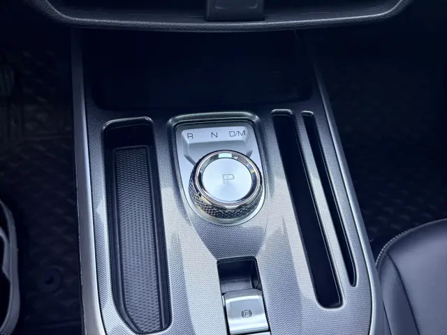 Haval Jolion — Фото автомобиля 14