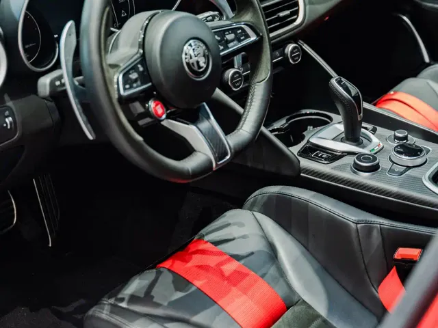 Alfa Romeo Giulia — Фото автомобиля 16
