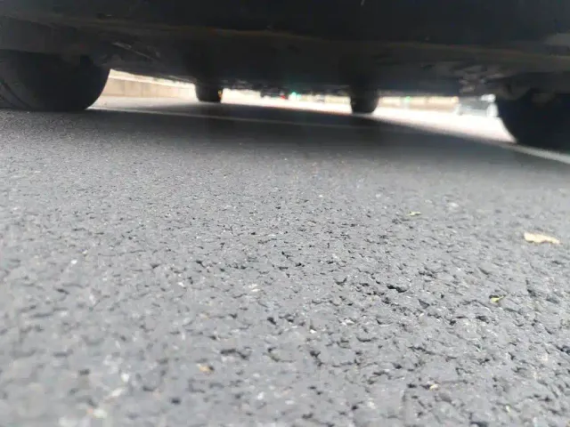 Li Auto MEGA — Фото автомобиля 23