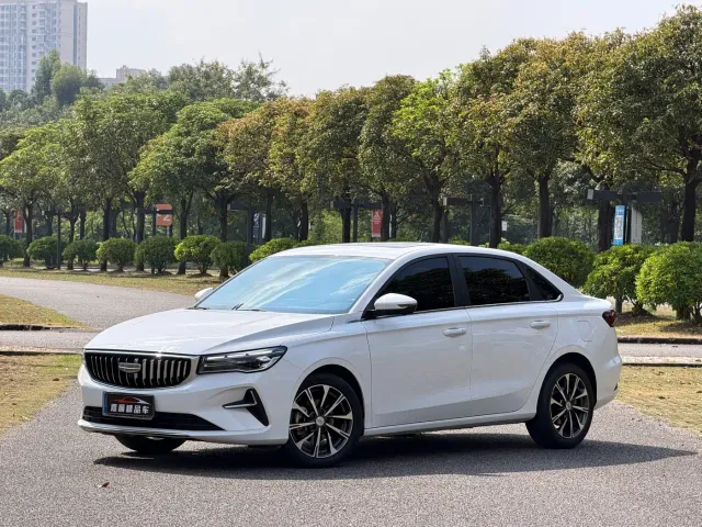 Фотография автомобиля — Geely Emgrand