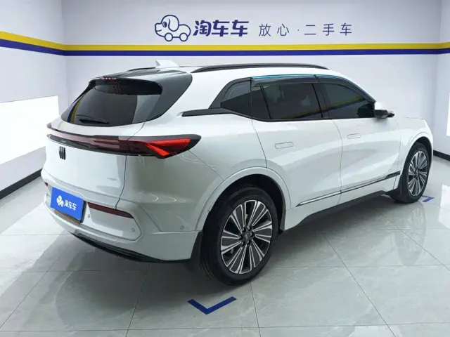 Buick E5 — Фото автомобиля 3