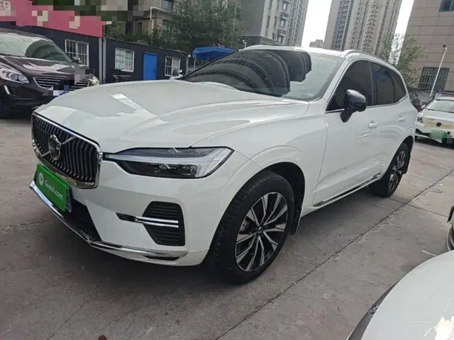 Фотография автомобиля — Volvo XC60