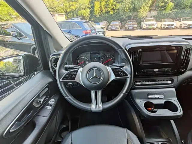 Mercedes-Benz Vito — Фото автомобиля 4