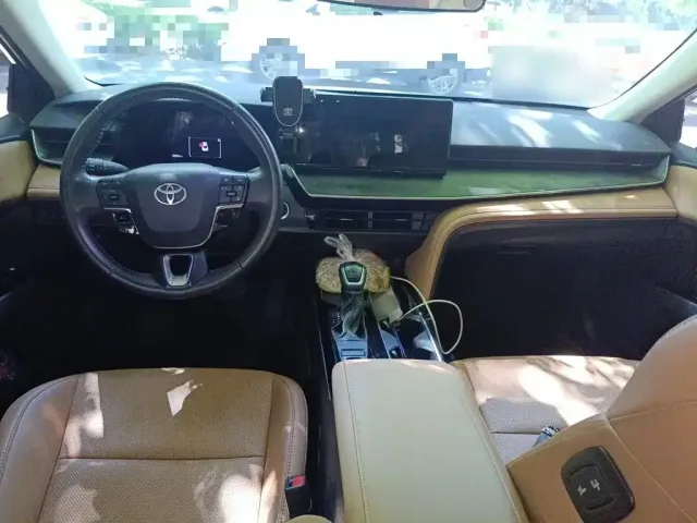 Toyota Camry — Фото автомобиля 12