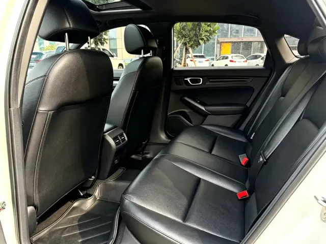 Honda Civic — Фото автомобиля 8