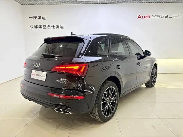 Audi Q5L — Фото автомобиля 4