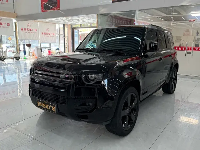 Land Rover Defender — Фото автомобиля 2