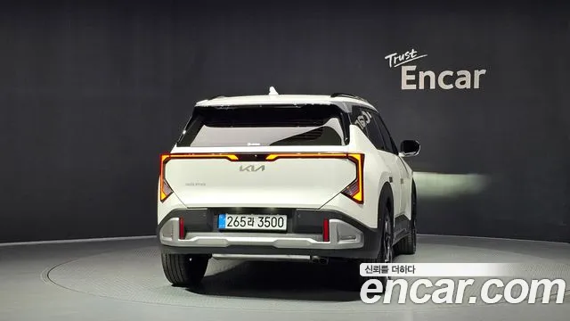 Kia Seltos — Фото автомобиля 4