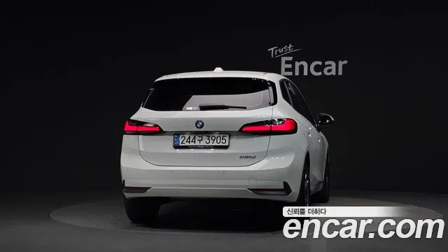 BMW 2 Series U06 — Фото автомобиля 4
