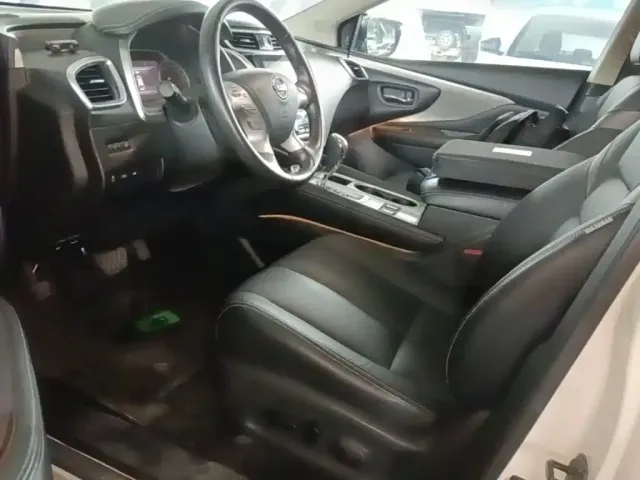 Nissan Murano — Фото автомобиля 10