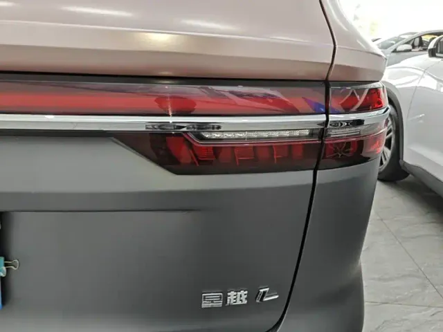 Geely Xingyue L — Фото автомобиля 7