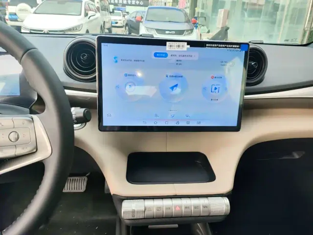 BYD Dolphin — Фото автомобиля 12