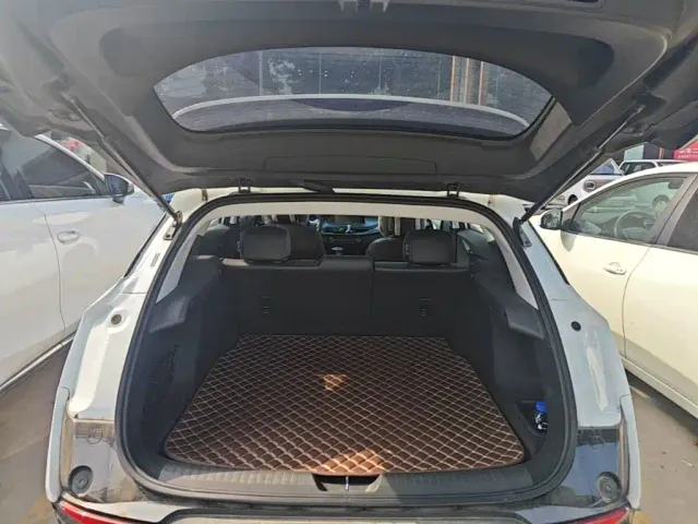 Buick Velite 6 — Фото автомобиля 18