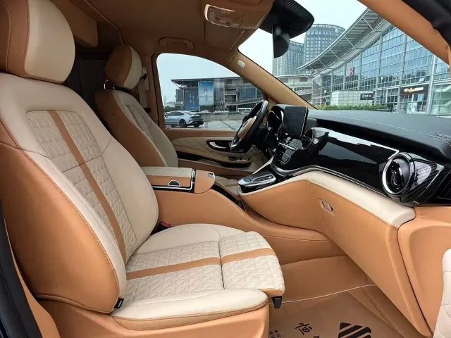 Mansory V-Class — Фото автомобиля 13