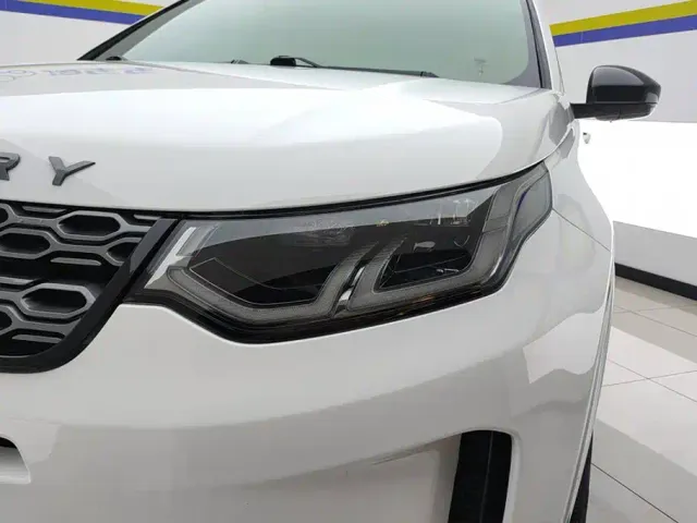 Land Rover Discovery Sport — Фото автомобиля 5