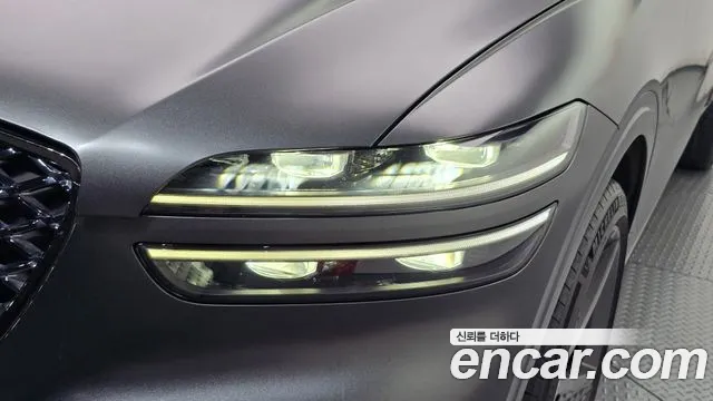 Genesis GV70 — Фото автомобиля 7