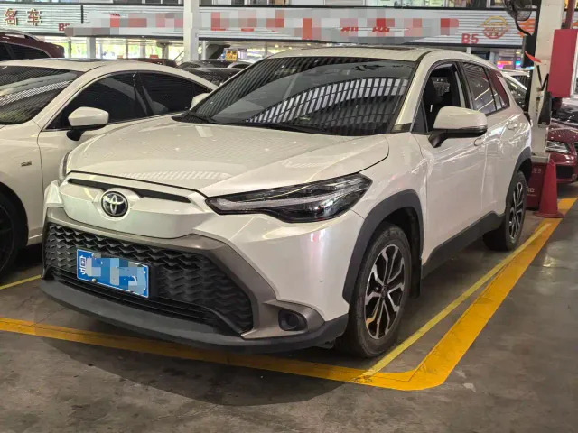 Фотография автомобиля — Toyota Frontlander
