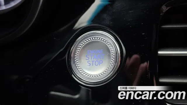 Genesis G70 Новый G70 Бензин 2.5T 2WD — Фото автомобиля 15