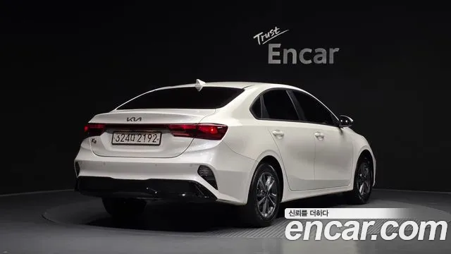 Kia K3 — Фото автомобиля 2