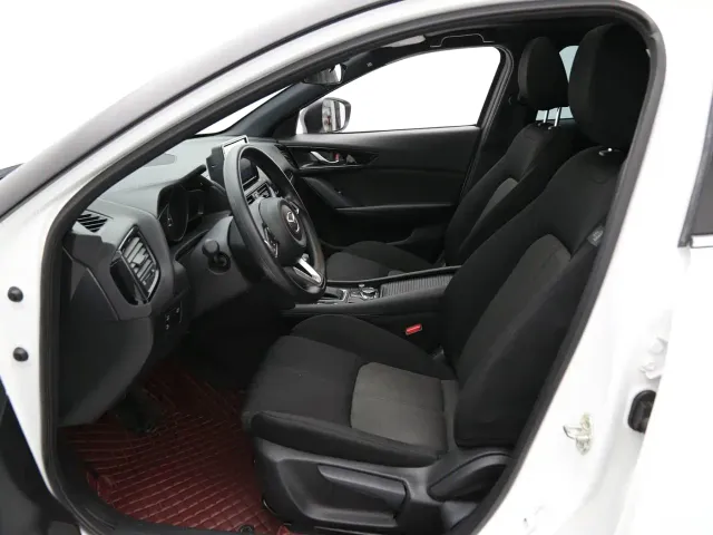 Mazda CX-4 — Фото автомобиля 13