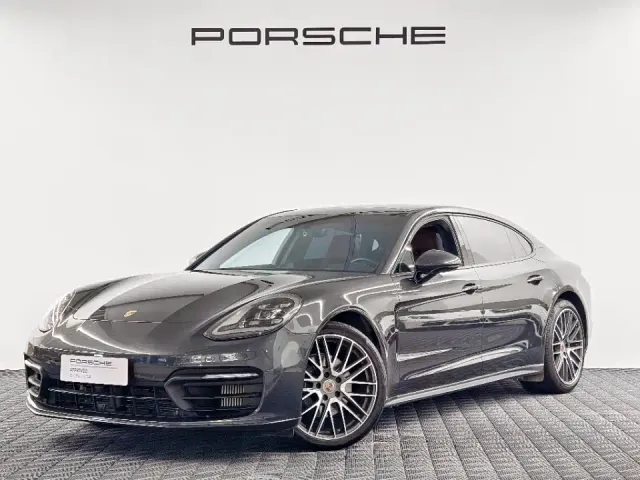 Фотография автомобиля — Porsche Panamera