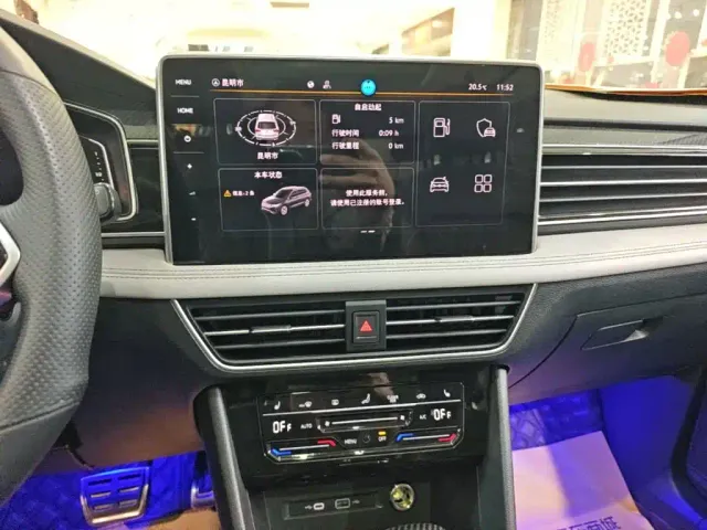 Volkswagen Tiguan L — Фото автомобиля 12