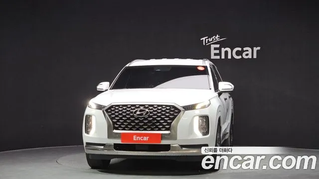 Hyundai Palisade Palisade Дизель 2.2 2WD — Фото автомобиля 3