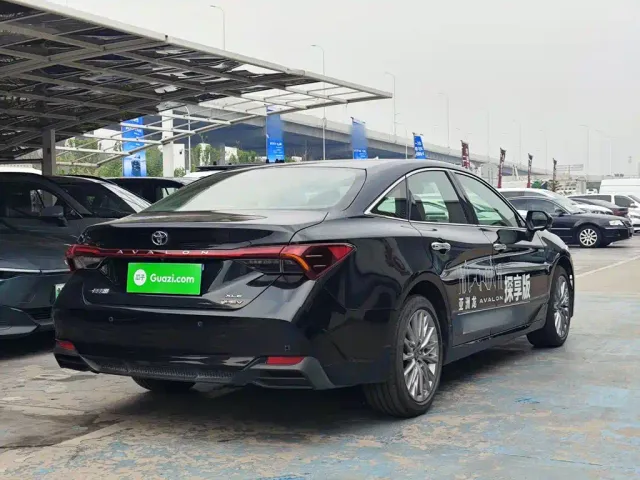 Toyota Avalon 2024 Model Hybrid 2.0L Prestige Edition — Фото автомобиля 6