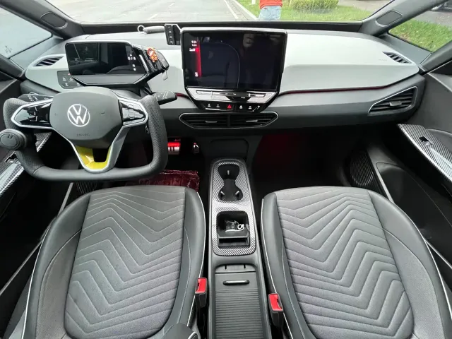 Volkswagen ID.3 — Фото автомобиля 7
