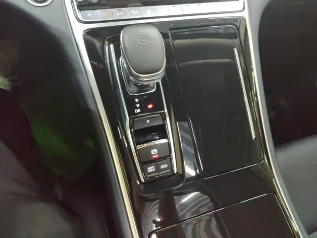 GAC Trumpchi M8 — Фото автомобиля 13