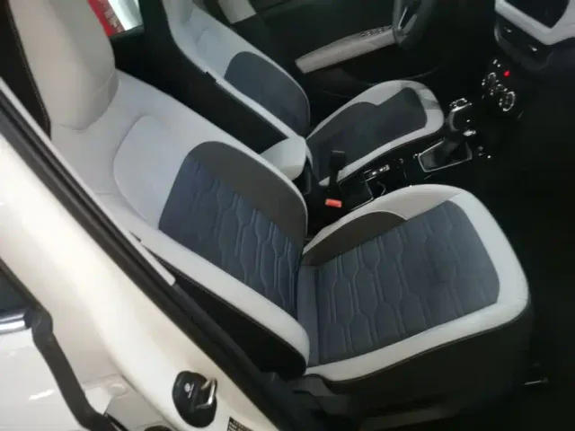 Volkswagen Tharu — Фото автомобиля 24
