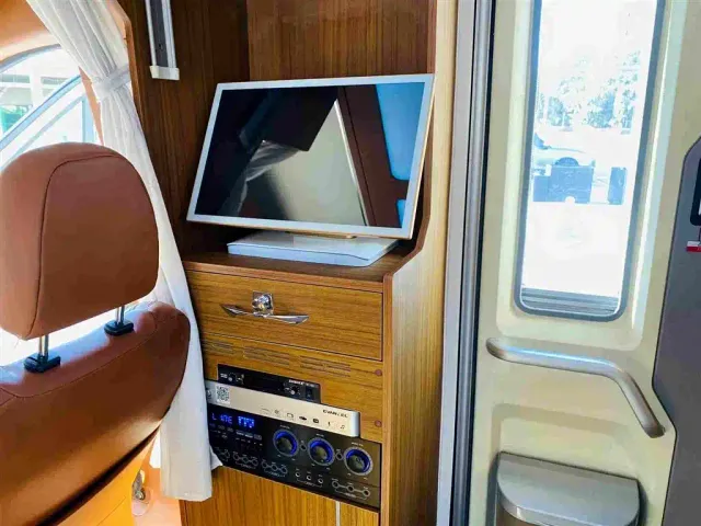 Maxus SAIC Maxus MAXUS V90 RV — Фото автомобиля 14