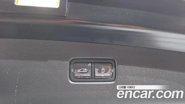 Genesis GV70 2.5T Бензин AWD — Фото автомобиля 17