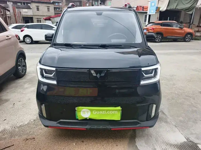 Wuling Hongguang Mini EV — Фото автомобиля 2