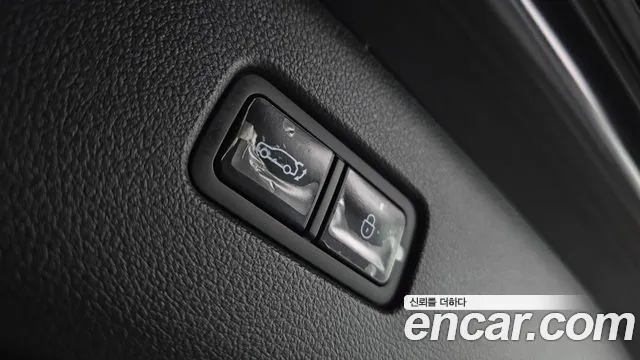 Genesis GV80 — Фото автомобиля 26