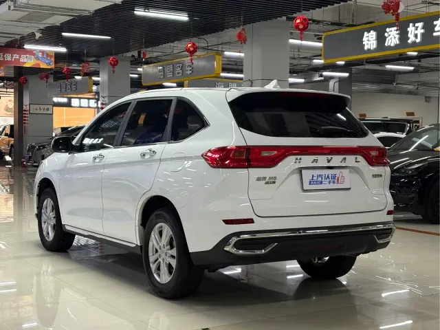 Haval M6 — Фото автомобиля 9