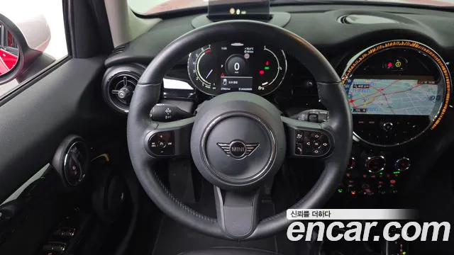 Mini Cooper Cooper 5 дверей Classic — Фото автомобиля 11