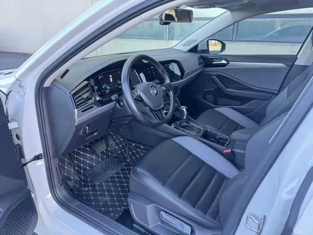 Volkswagen Sagitar — Фото автомобиля 8