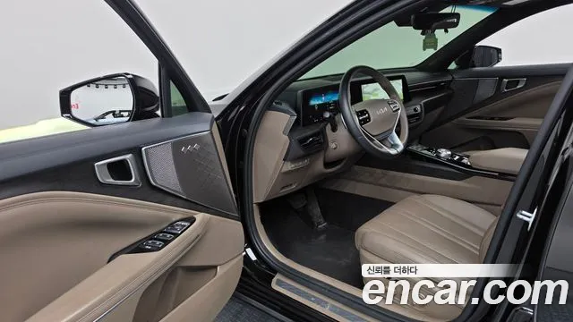 Kia K8 — Фото автомобиля 15