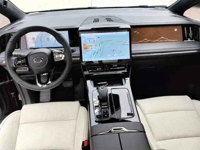 GAC Trumpchi M8 — Фото автомобиля 4