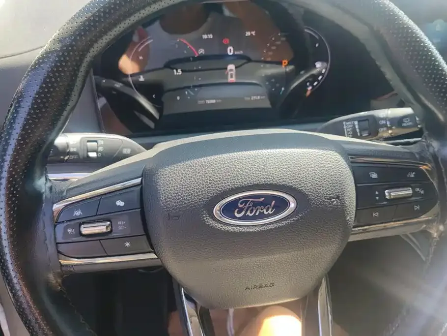 Ford Lingrui 2022 EcoBoost 170 Platinum — Фото автомобиля 15