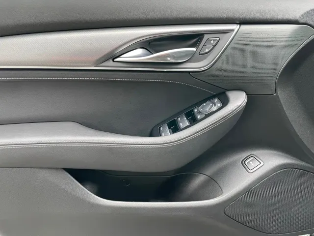 Cadillac CT5 — Фото автомобиля 4