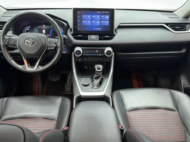 Toyota RAV4 Rongfang Dual Engine E+ — Фото автомобиля 5