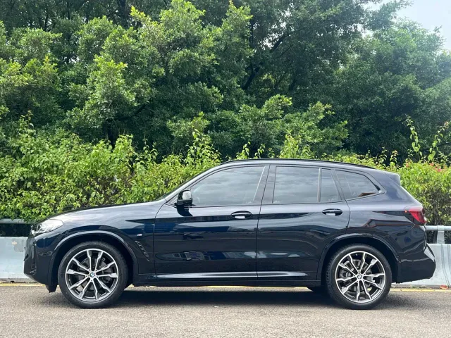 BMW X3 — Фото автомобиля 3